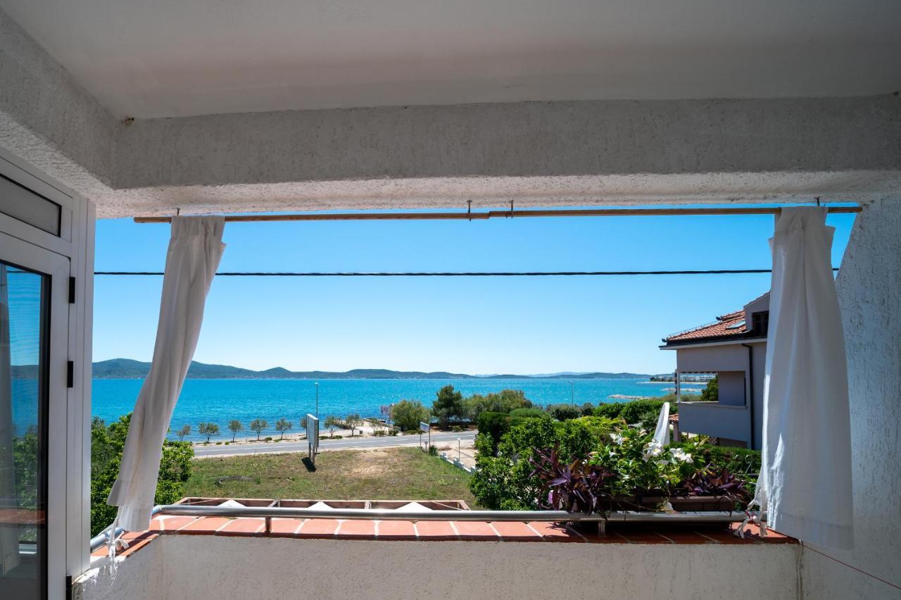 Guest House Ero Sukošan Eksteriør bilde