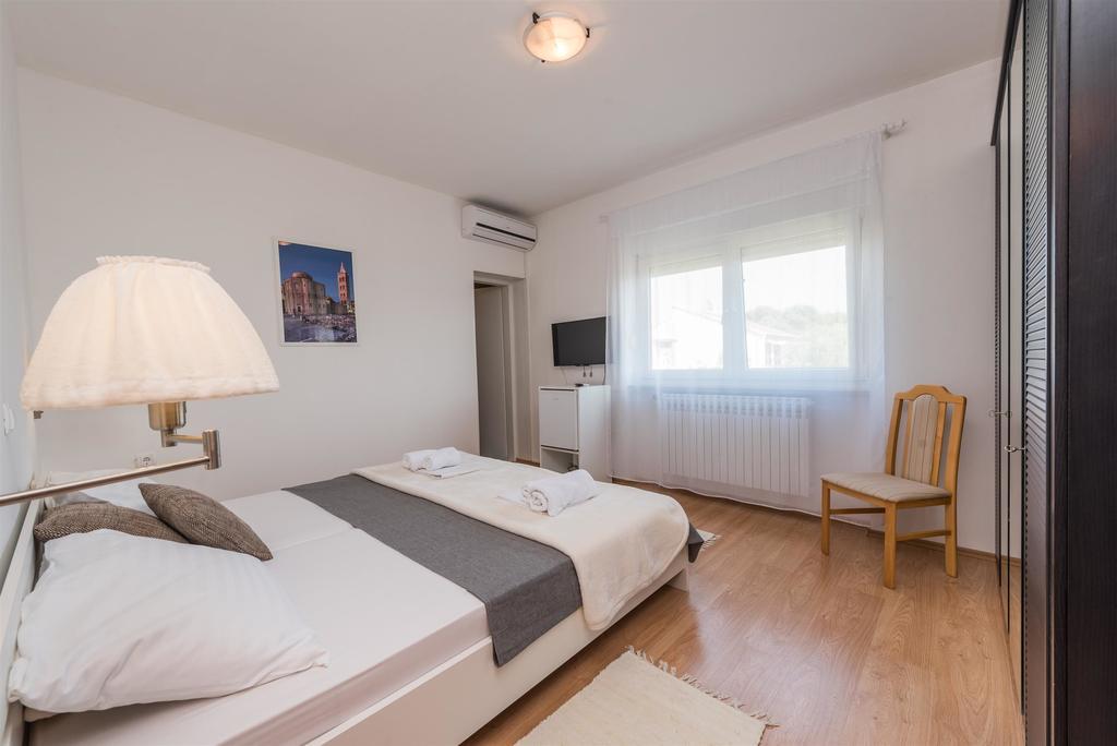 Guest House Ero Sukošan Eksteriør bilde