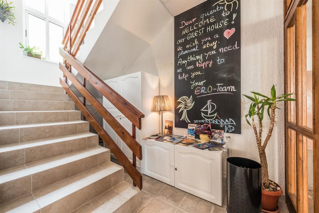 Guest House Ero Sukošan Eksteriør bilde