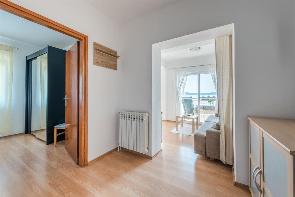 Guest House Ero Sukošan Eksteriør bilde